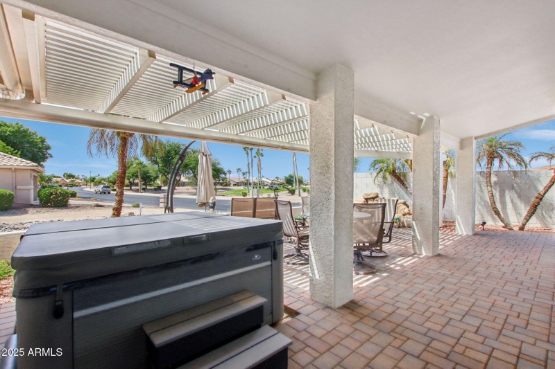 39-web-or-mls-N 148th Dr-S1909-037