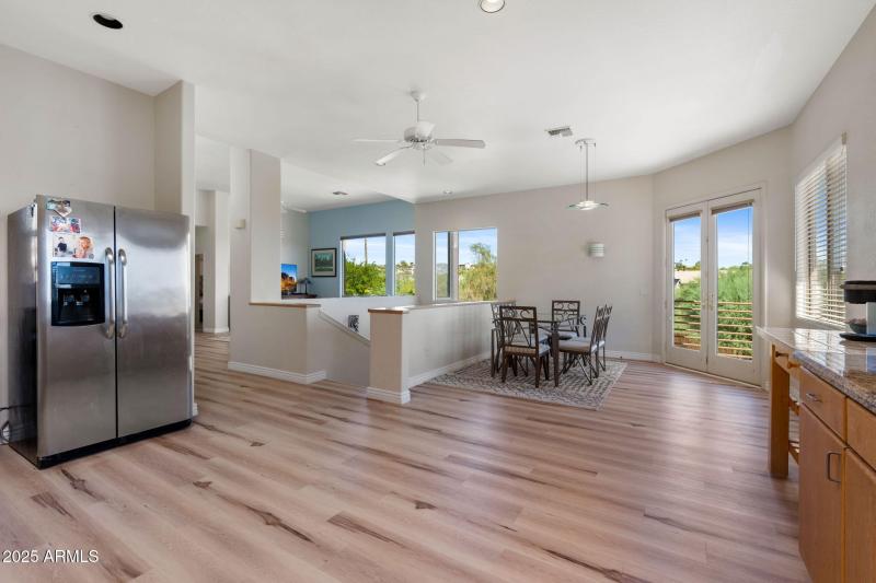 9-web-or-mls-15660-e-tepee-dr