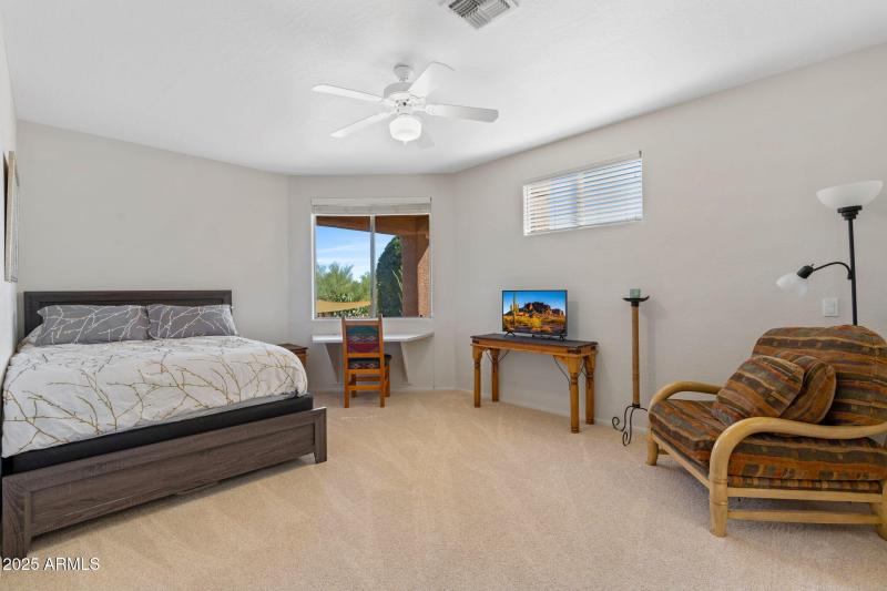 29-web-or-mls-15660-e-tepee-dr