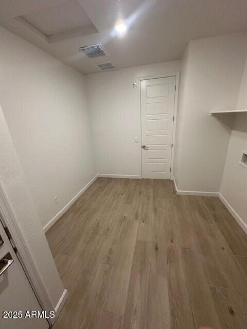 357 huge laundry room