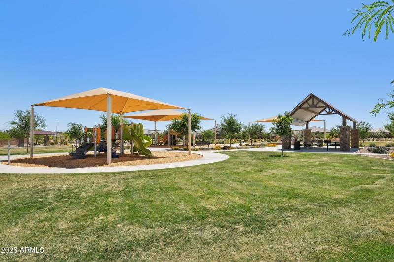 7 - Playground & Ramada