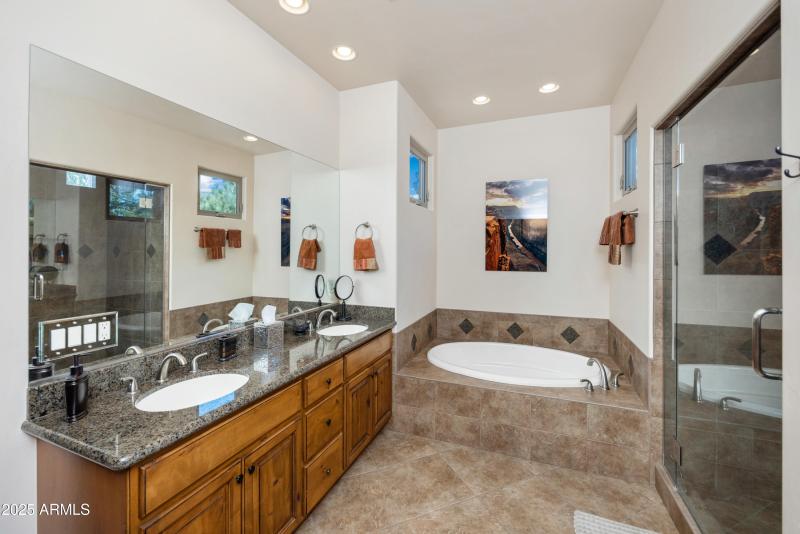 015_Master Bathroom