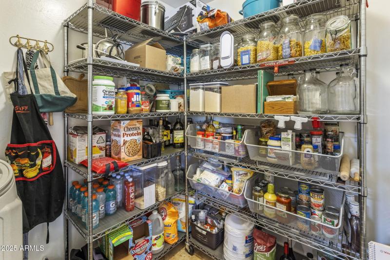 Walk-in Pantry