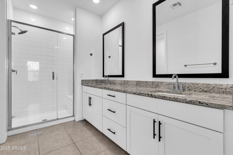 4077 S Sabrina Dr-17