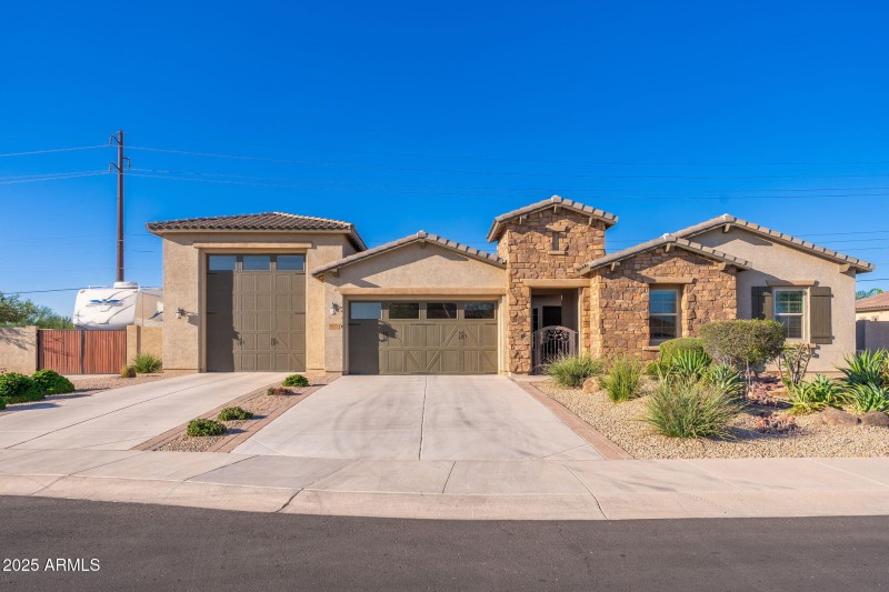 10136 E Grandview St - 01