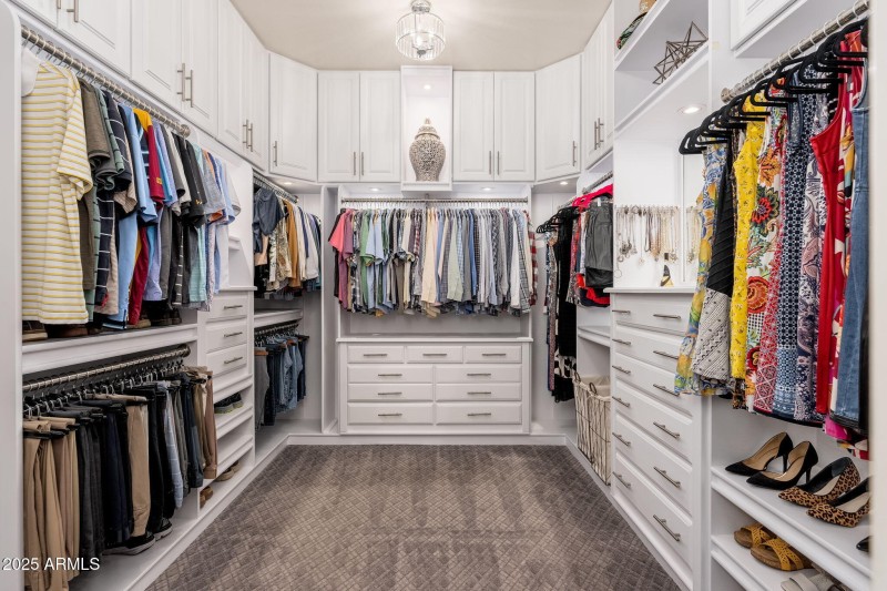 10136 E Grandview St - 31