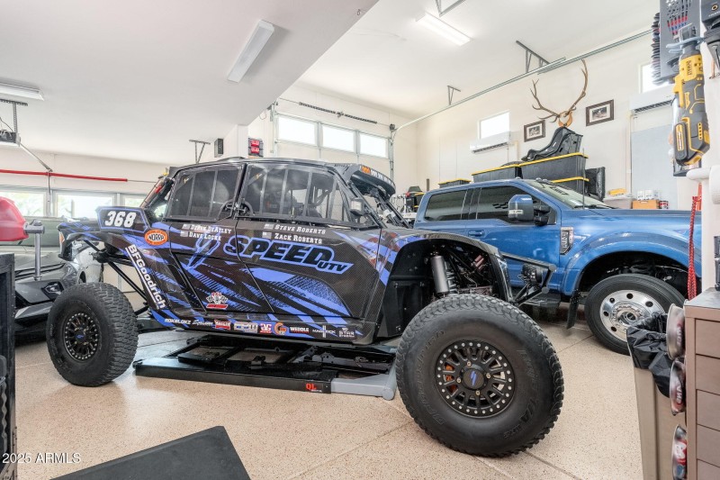 10136 E Grandview St - 41