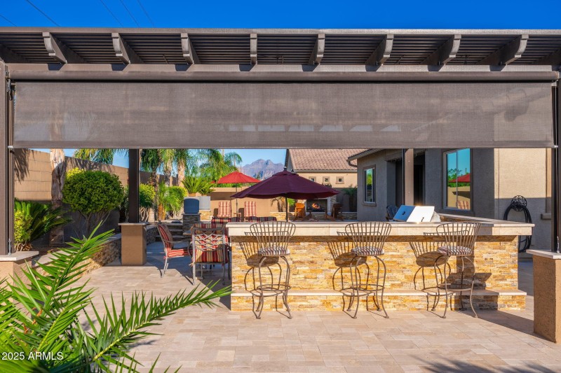 10136 E Grandview St - 55