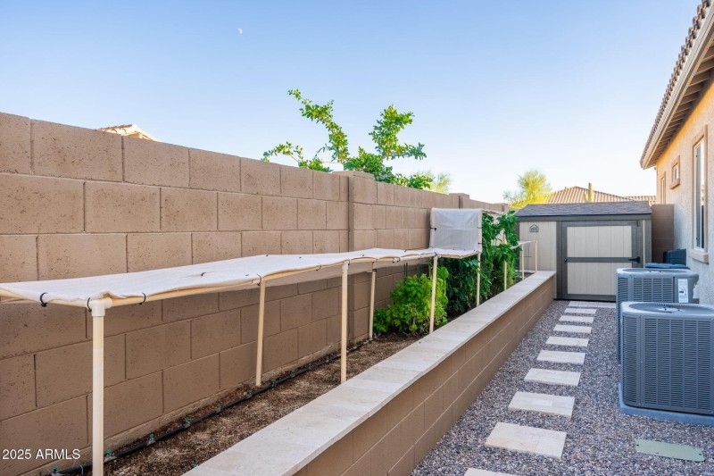 10136 E Grandview St - 59