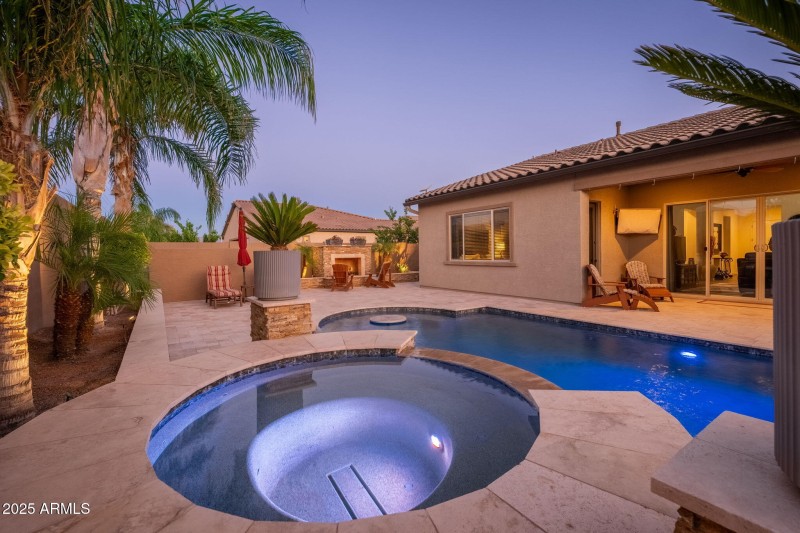 10136 E Grandview St - 73