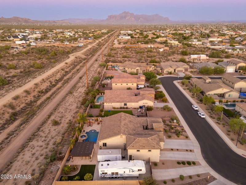 10136 E Grandview St - 92