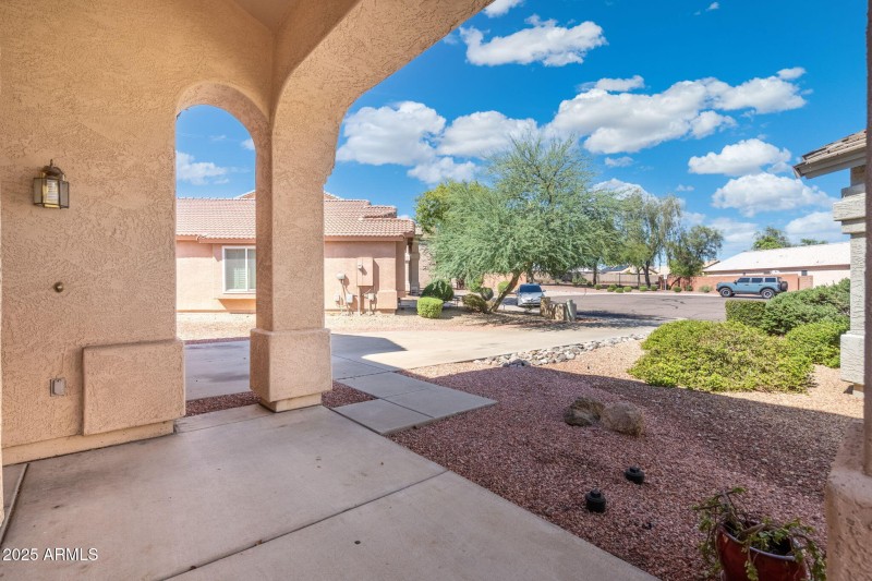 4-web-or-mls-QVB01889-HDR-Edit