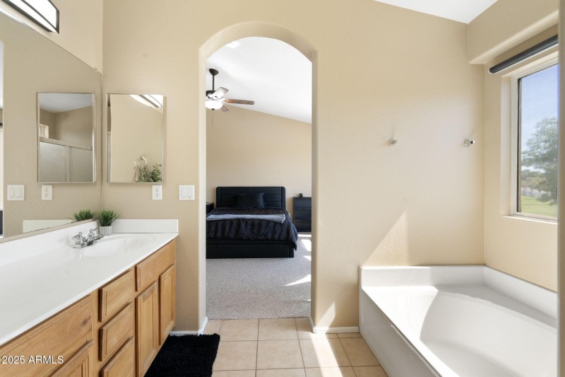 35-web-or-mls-QVB01993