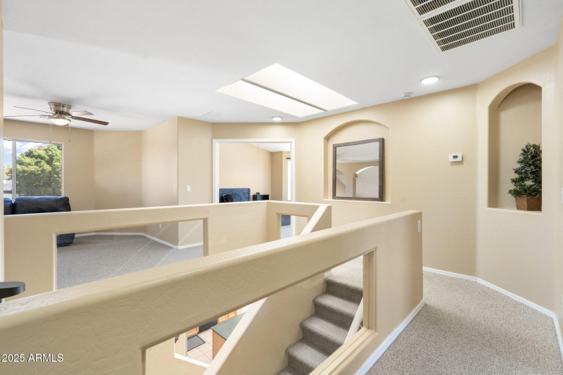 42-web-or-mls-QVB02017