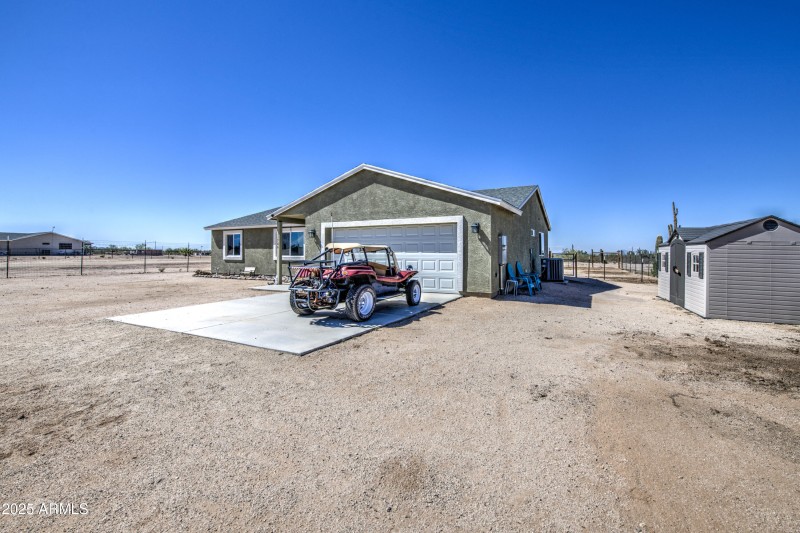 Front w/shed (stays)