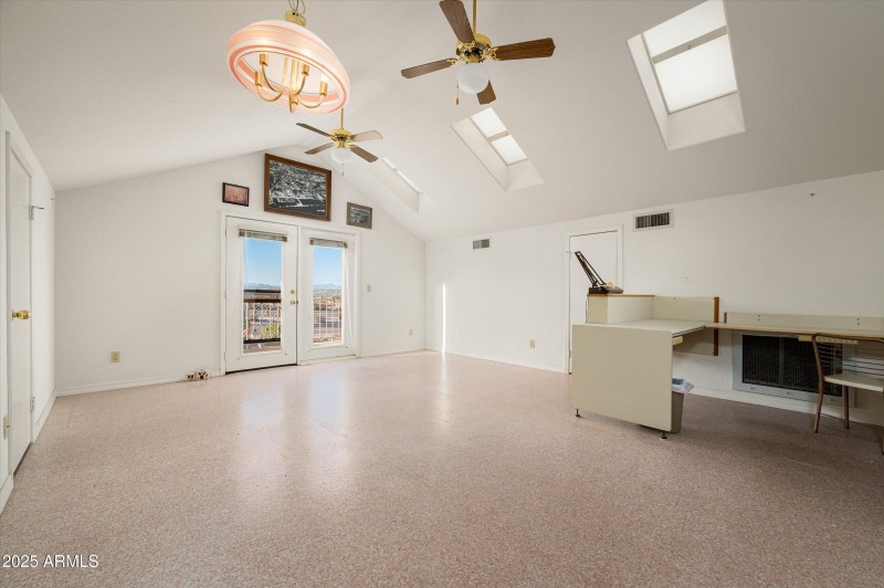 Loft room over garage