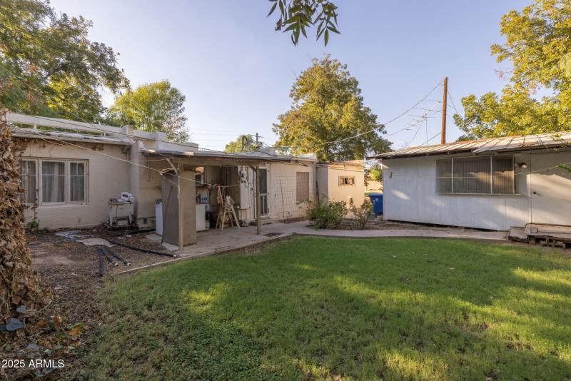 Ranch House and Wingfoot