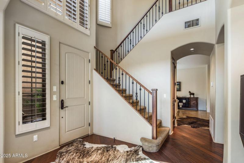 2-web-or-mls-D46A9743 copy