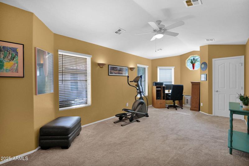 1701 Springfield - 20Office - Second Bed