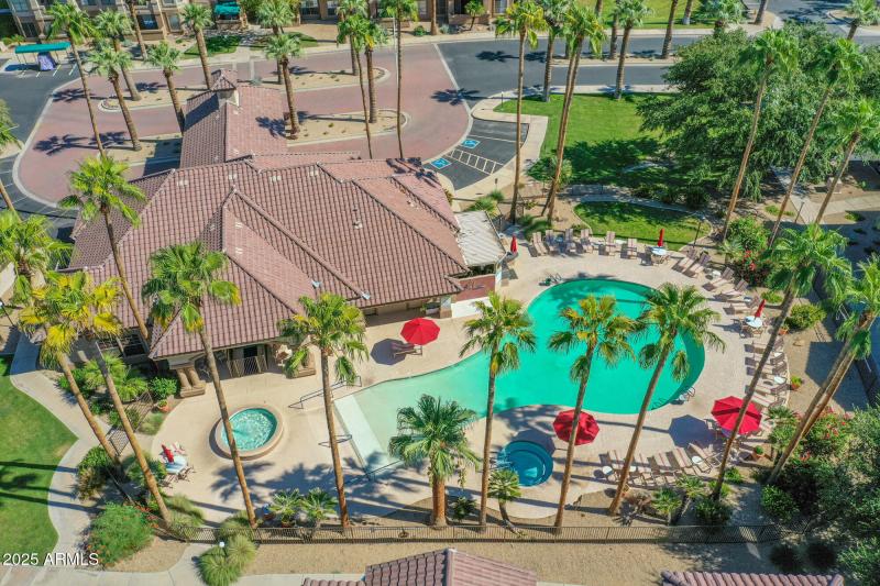 17-LaSolana Condos Club (3)