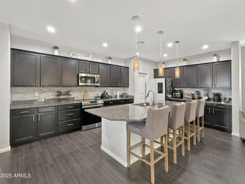 d6476492ff6106a5c72321cb4e149ef294f4e010