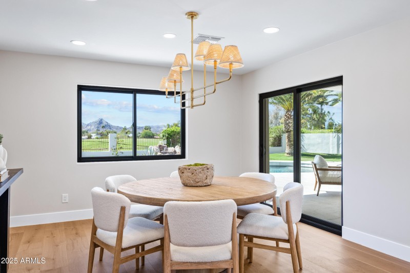 8436 N Vía Linda-11