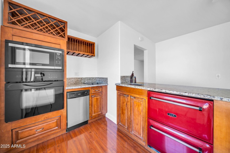 1448 E Royal Palm Rd-8