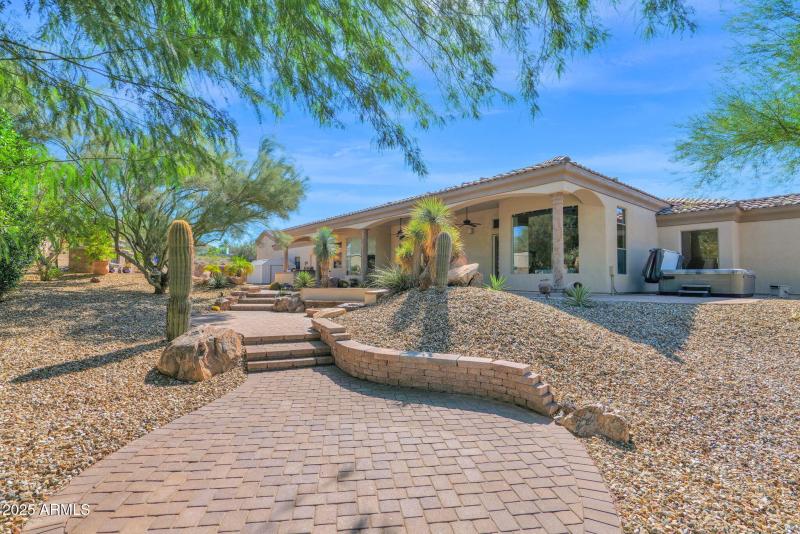 67-web-or-mls-P1315244