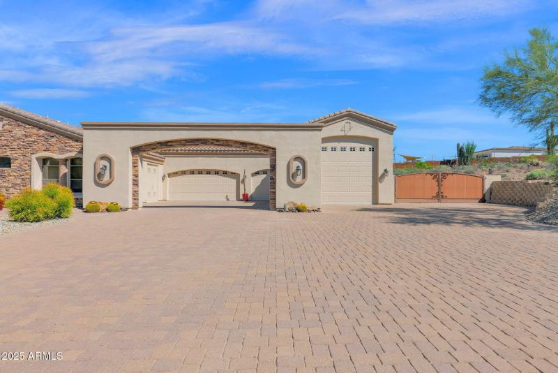 14-web-or-mls-P1315121