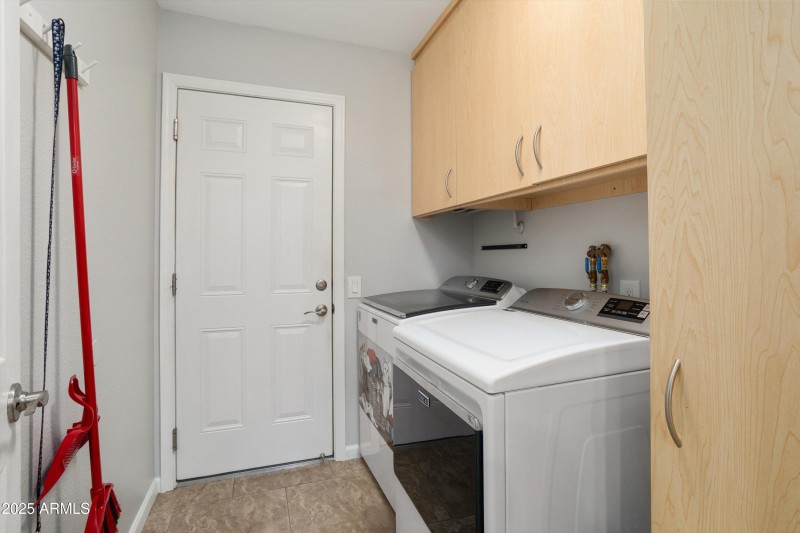 24-19422 N Camino Del Sol