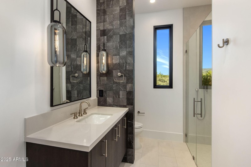 21-web-or-mls-D46A8754 copy