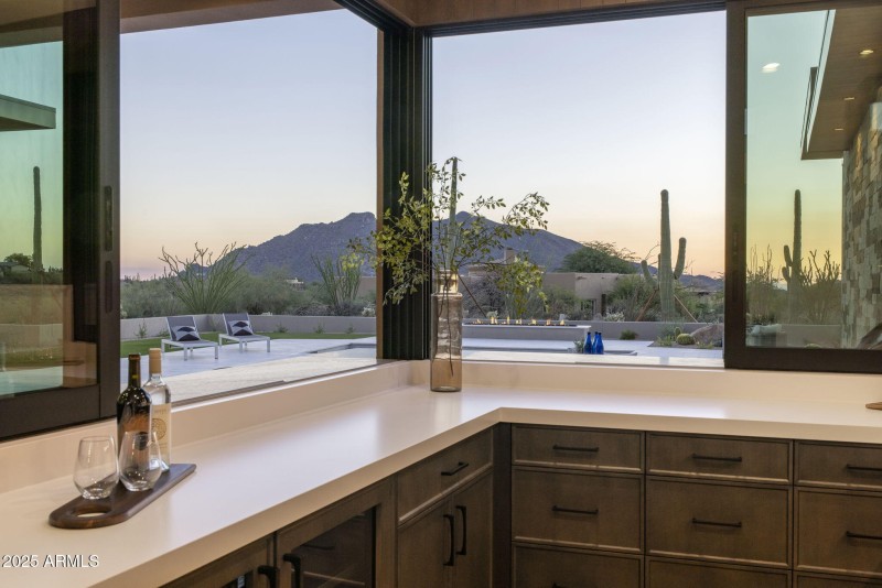 52-web-or-mls-D46A8992