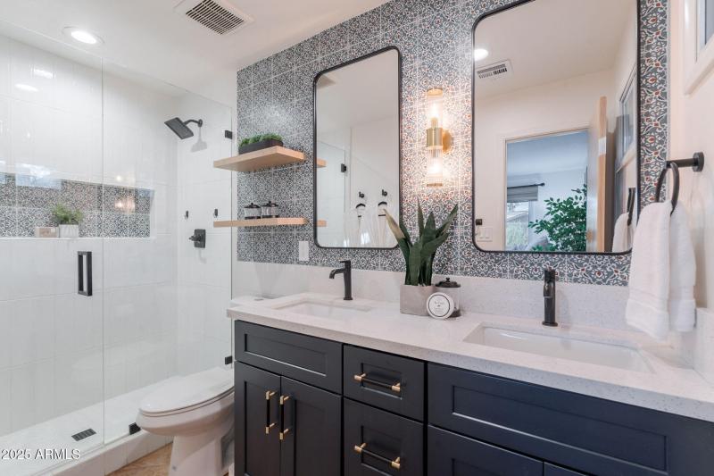 27-web-or-mls-Fairmont-27