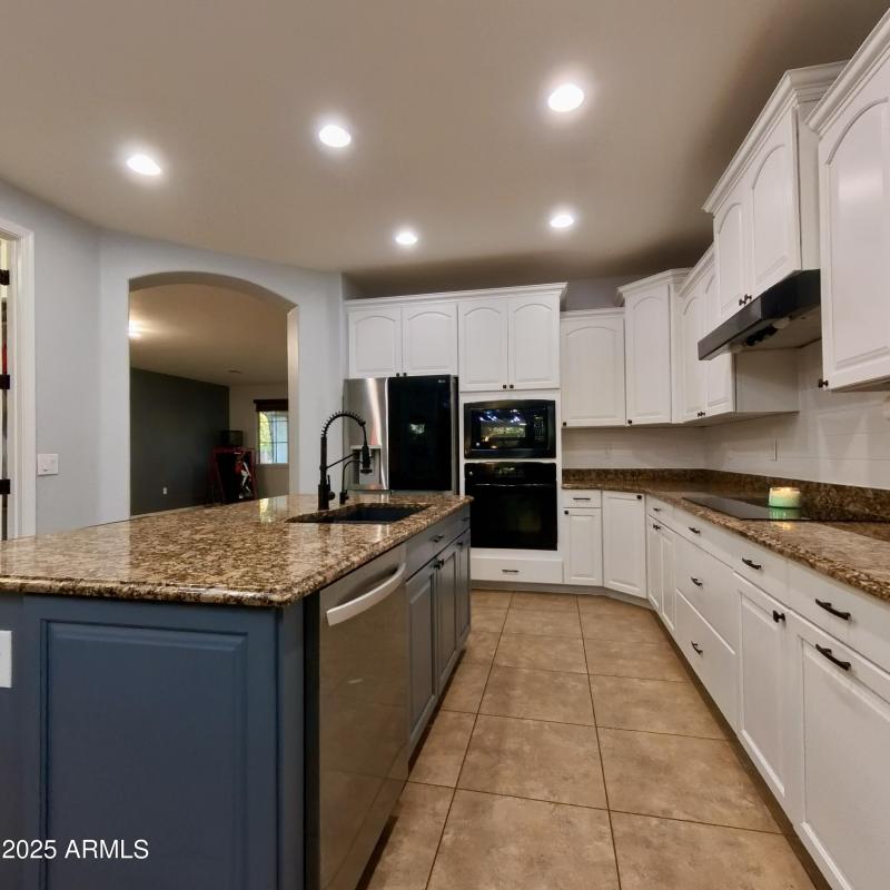 White cabinet kitchen
