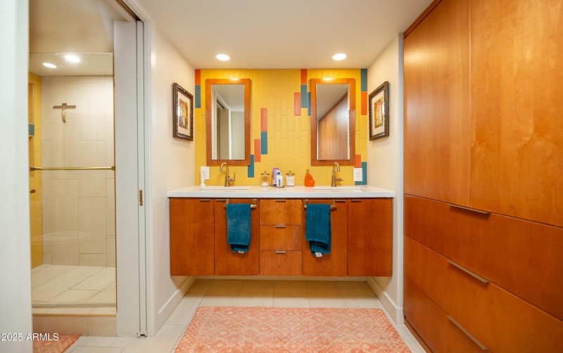 31 Primary bathroom 1a