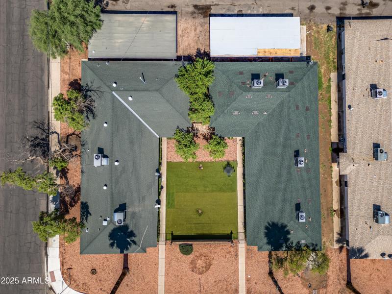 multifamily-renovation-phx-1940-amelia-a