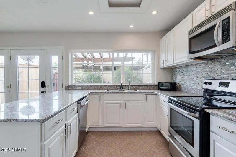 3884a95ad452015c2432b7450d8a8803-uncropp