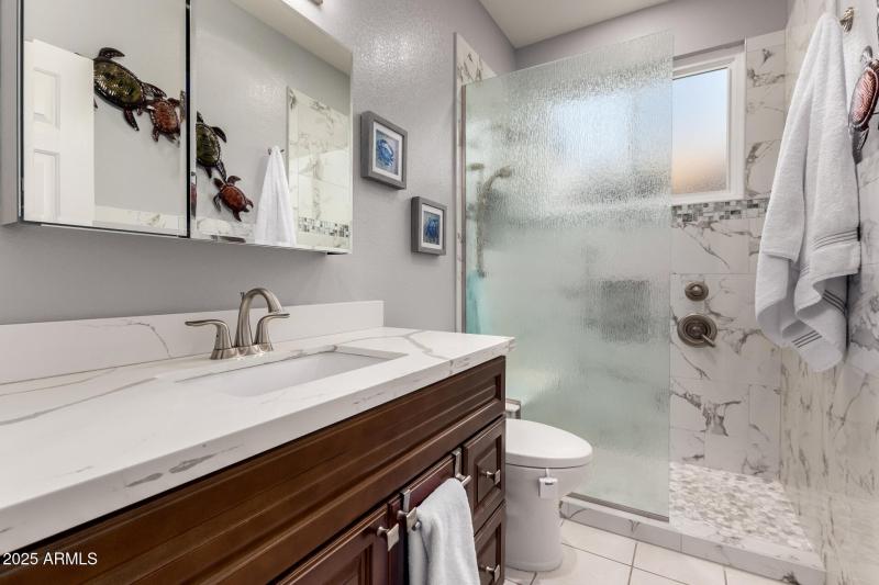 8807 E SAGUARO BLOSSOM RD