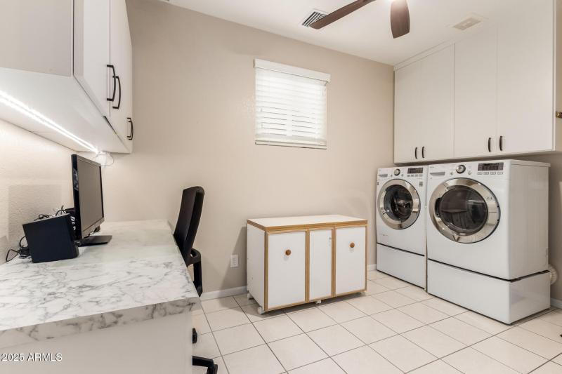 8807 E SAGUARO BLOSSOM RD