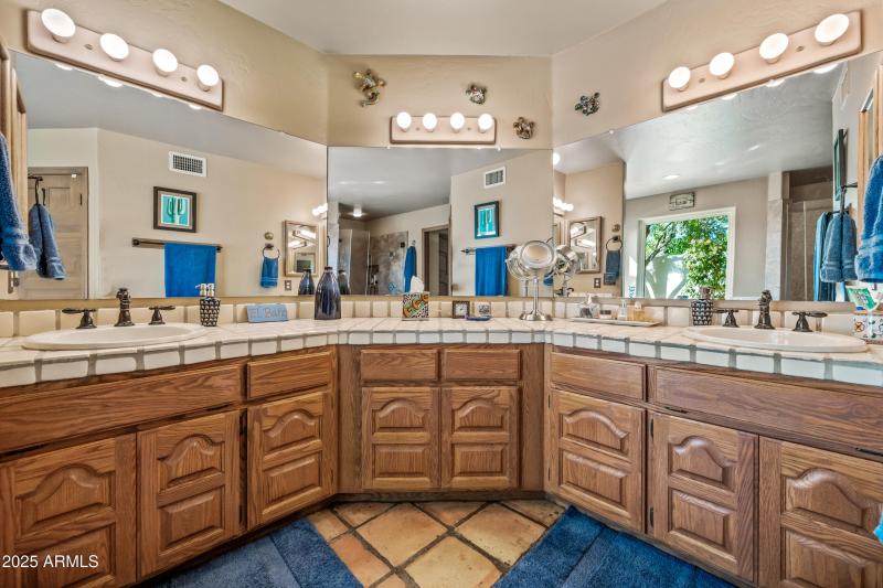 Large Vanity with 2 sinks