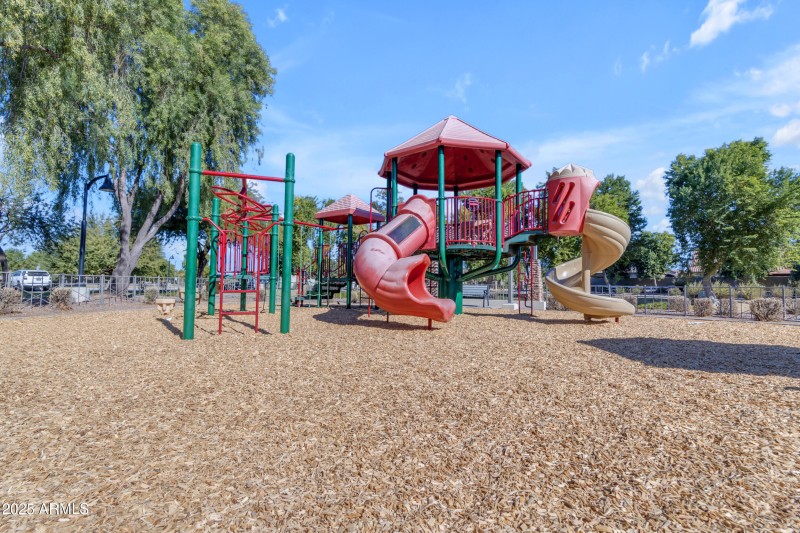 15_007_a4m_community