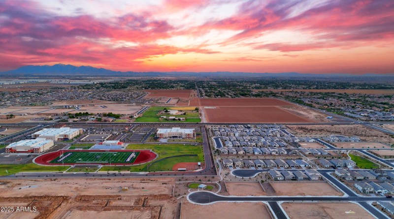 Zanjero Community Photos_4_edited