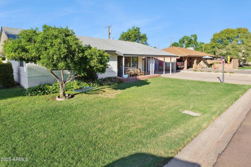 3-web-or-mls-1816-e-colter-st