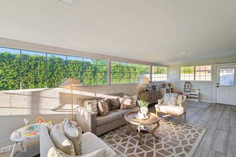 14-web-or-mls-1816-e-colter-st