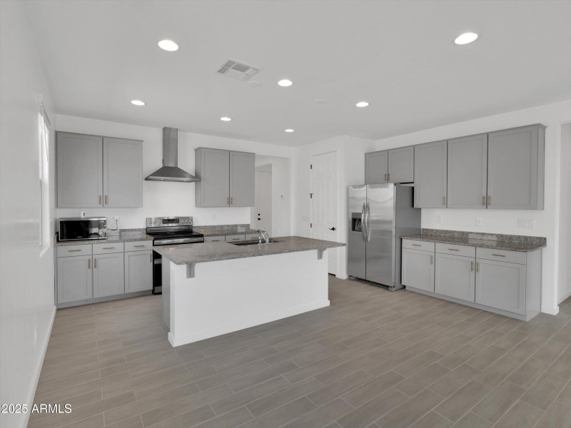 14-1707 W Hopi Dr-14