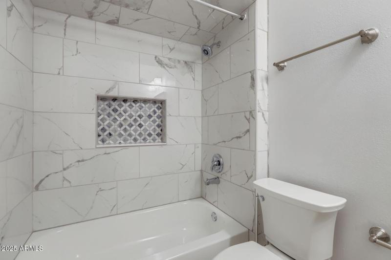 8020 E Monte Vista Rd - Web Quality - 02