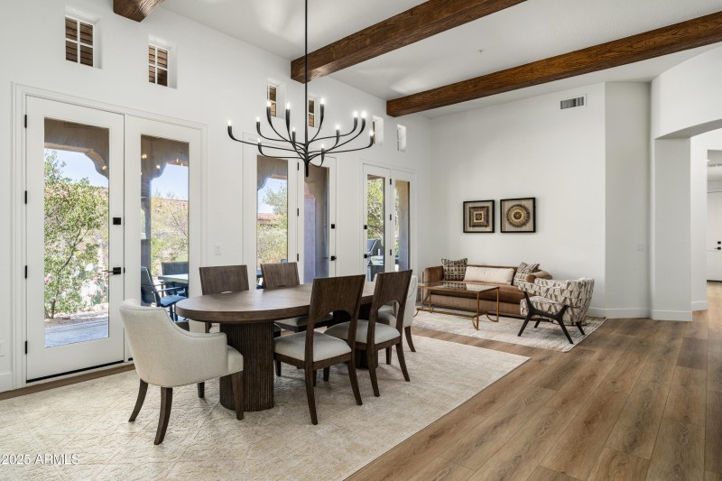 8905 E Mountain Spring Rd (11 of 52)