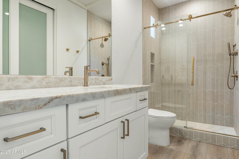 8905 E Mountain Spring Rd (35 of 52)