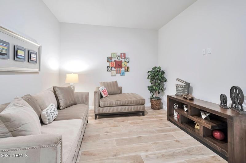 10-web-or-mls-QP - 163