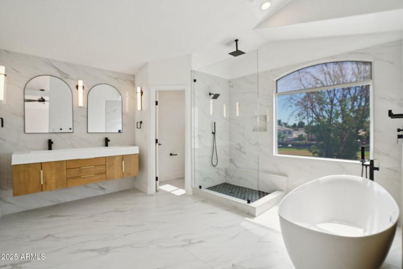 62-web-or-mls-W Aurora Dr-S0210-054